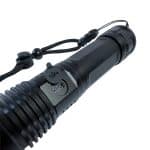 Linterna Recargable Metálica 1200 Lúmenes Tecmaster TM-800105 - Imagen 3